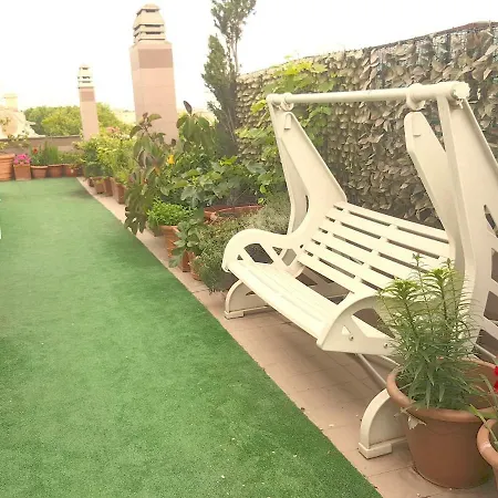 Sunny Sky Apartment